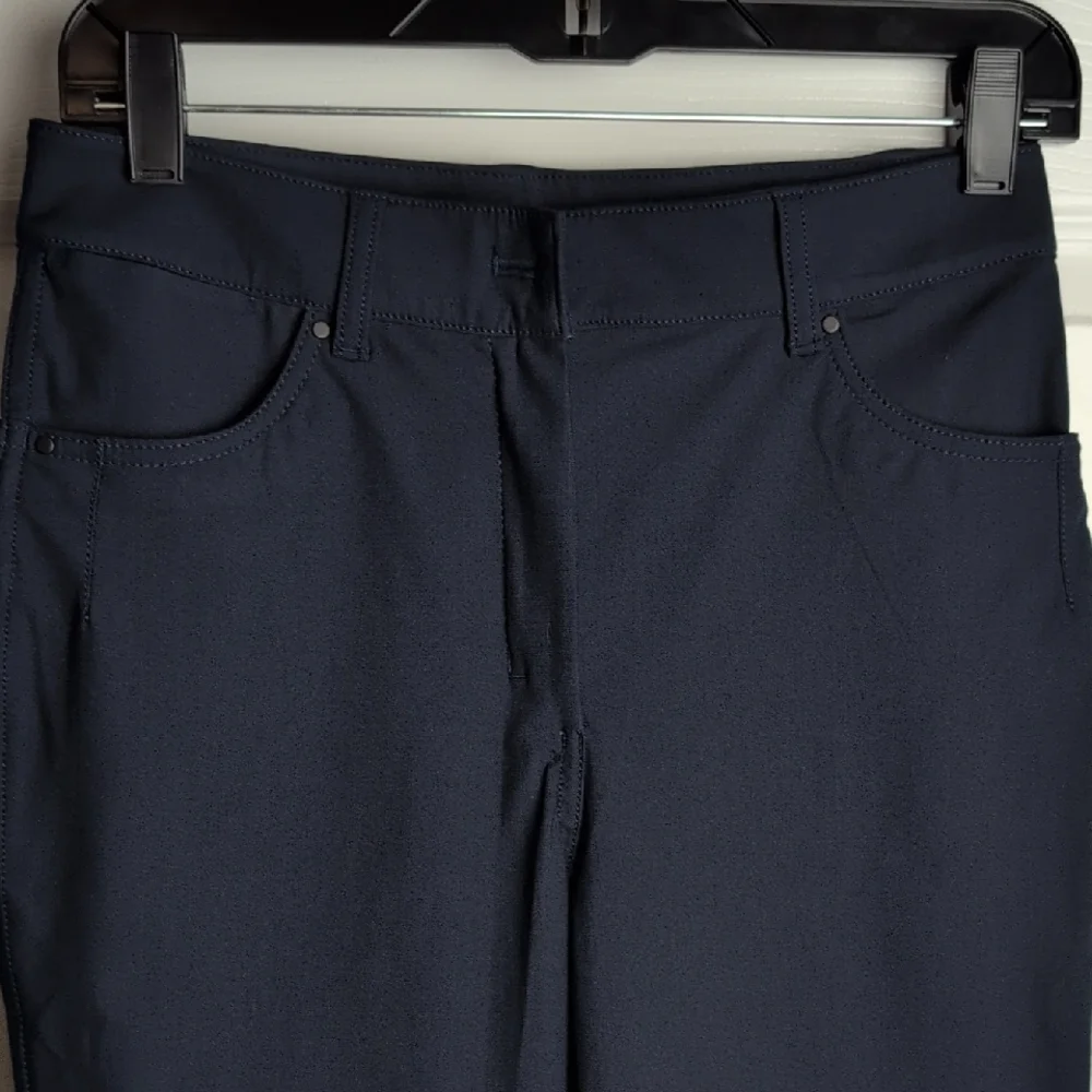 Lululemon Athletica Navy Straight Leg City Sleek, 5 Pocket Wide-Leg Pant - Picture 12 of 14